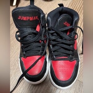 Nike Jordan’s size 1.5y